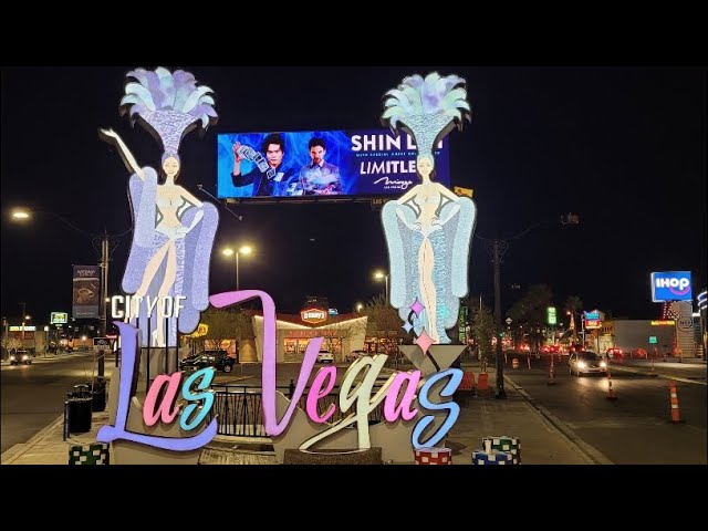 LAS VEGAS LIVE Chilly Willy Strip Walk Part 1 of 2