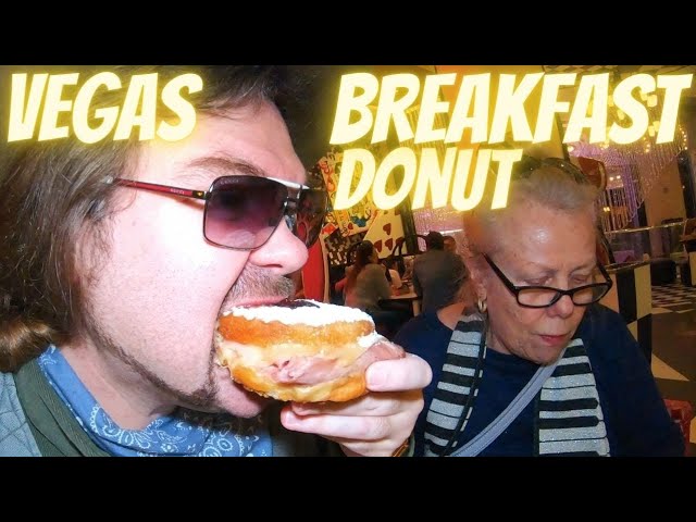 #2 Breakfast HIDDEN GEM Donut Sandwich Las VEGAS Strip Cheap Eats District Donut Review Cosmopolitan