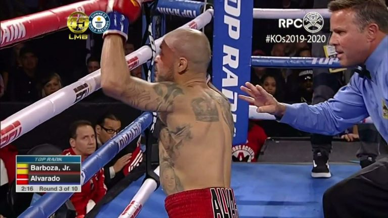 More than 45 minutes of the best amazing boxing KOs. Espectaculares nocauts de boxeo