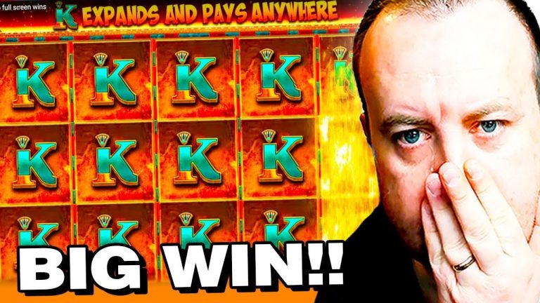 FULL SCREEN BIG WIN on Slot BONUS BUYS!