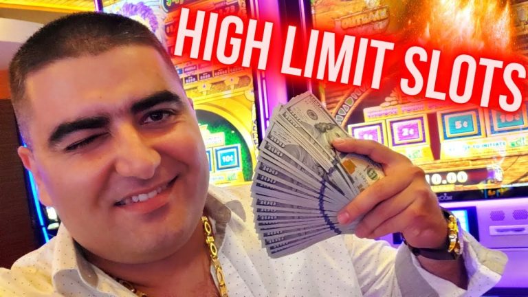 Live High Limit Slot Play & Big Win On Black Jack | Playing Big Money At Casino