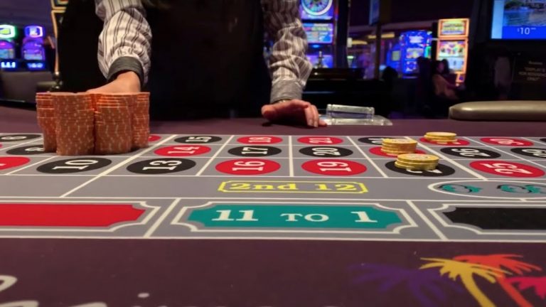 Roulette at The Mirage Las Vegas , NV. Ranked Roulette Pro $1,900 BUY IN Live