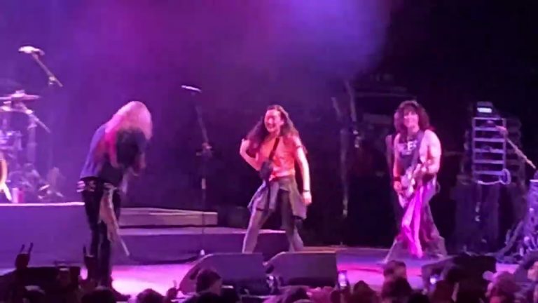 STEEL PANTHER ASIAN HOOKER FILLMORE DENVER 4-16-22