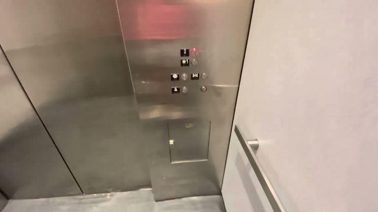 1999 Otis Series 2 Hydraulic Elevator | Excalibur Hotel & Casino | Las Vegas, NV