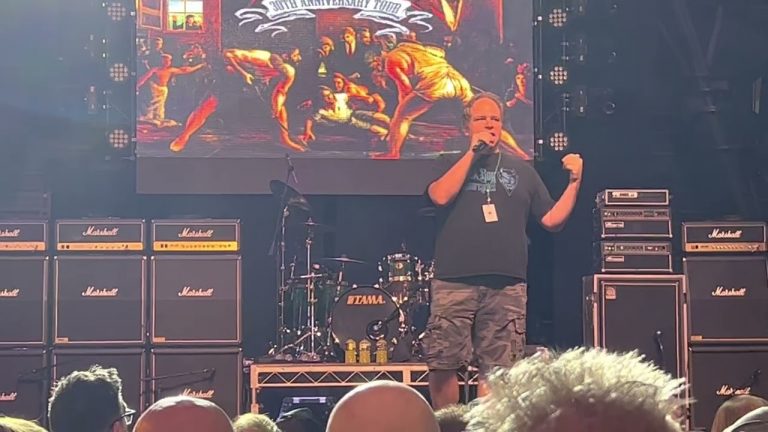 Eddie Trunk Introduces Sebastian Bach Live at Fremont St. Las Vegas July 23, 2022