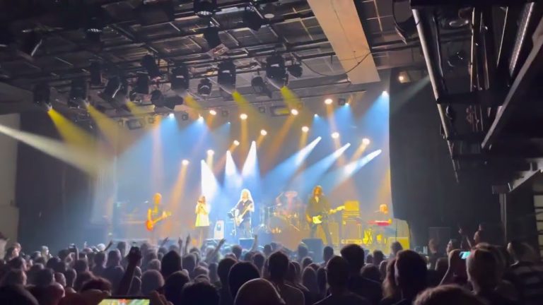 Jerry Cantrell – Angel Eyes 06-07-22 Melkweg Amsterdam