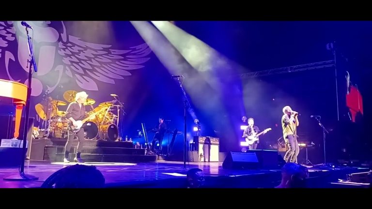 Journey – “Send Her My Love” – Tingley Coliseum – Albuquerque, NM – July 27th, 2022