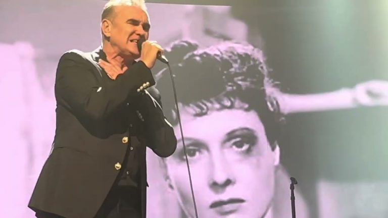 Morrissey-BLACK CLOUD-Live-Caesars Palace-Las Vegas, NV-July 2, 2022-#Moz-#TheSmiths-¡#VivaMozVegas!