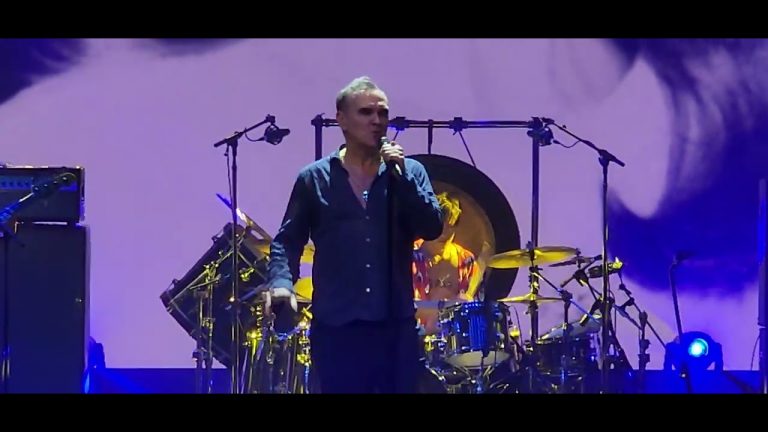 Morrissey: “Let Me Kiss You,” Las Vegas, NV 7/9/22 (Caesar’s Palace- Viva Moz Vegas)