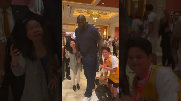 Shaquille ONeil signs Josh Riveras Jersey Wynn Las Vegas 7/6/2022