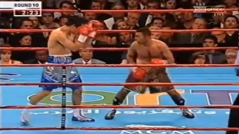 WOW!! WHAT A FIGHT – Naseem Hamed vs Marco Antonio Barrera, Full HD Highlights