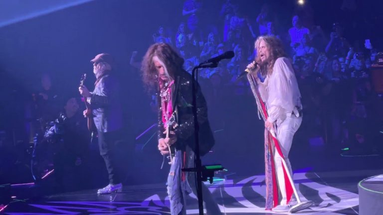 Aerosmith Deuces Are Wild September 14th 22 Las Vegas pt2