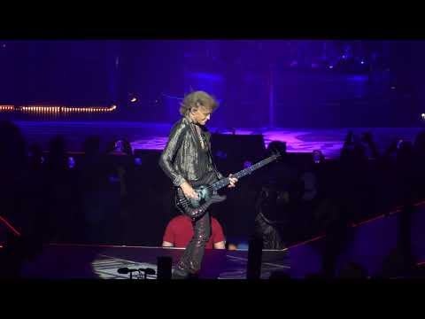 Aerosmith (Live) 4K – Sweet Emotion – 9/20/22 C0363