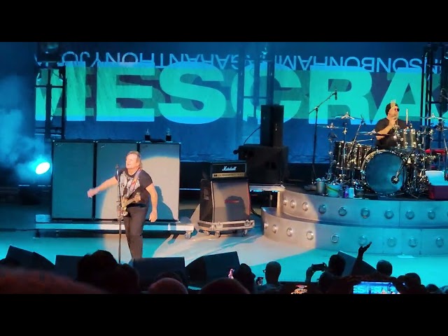 Sammy Hagar “Aint Talkin About Love” Sept 9 2022 Shoreline Amphitheater Mountain View CA.