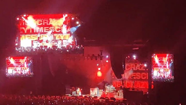 Sammy Hagar (There’s Only 1 Way To Rock) 8/26/22 St Louis MO