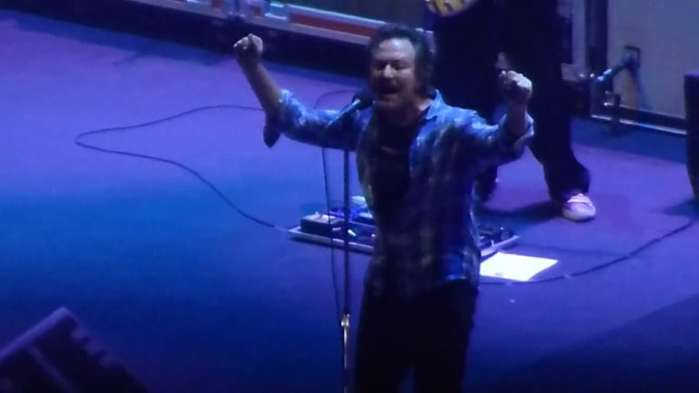 Eddie Vedder & The Earthlings ” Fallout Today ” Live 10/7/2022 Dolby Live Las Vegas