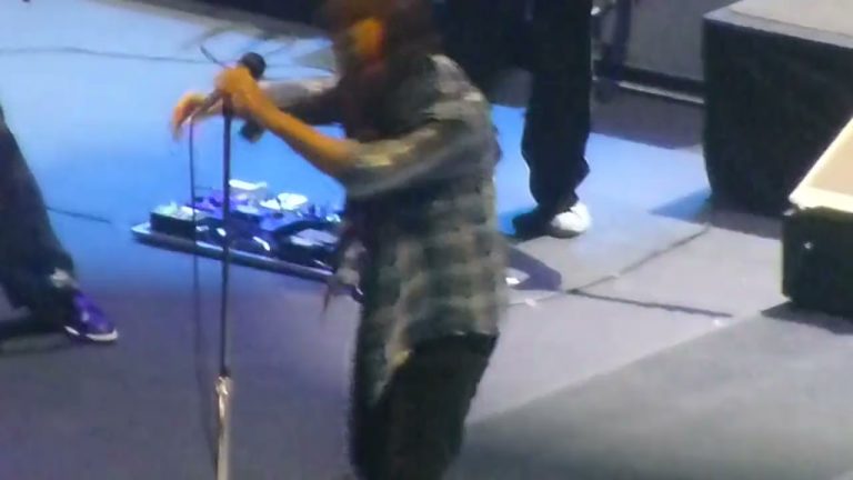 Eddie Vedder & The Earthlings ” Good And Evil ” Live 10/7/2022 Dolby Live Las Vegas