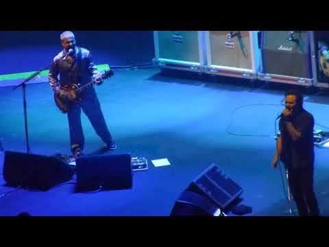 Eddie Vedder & The Earthlings ” Hunger Strike ” Live 10/7/2022 Dolby Live Las Vegas