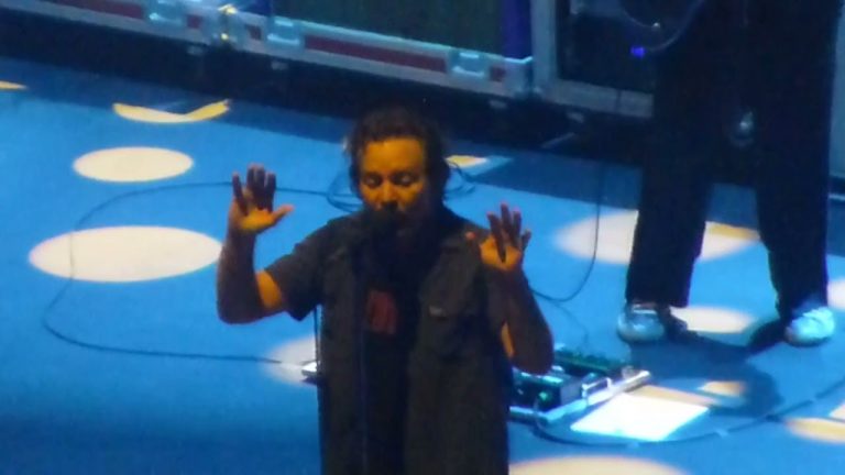 Eddie Vedder & The Earthlings ” Isn’t It A Pity ” Live 10/7/2022 Dolby Live Las Vegas