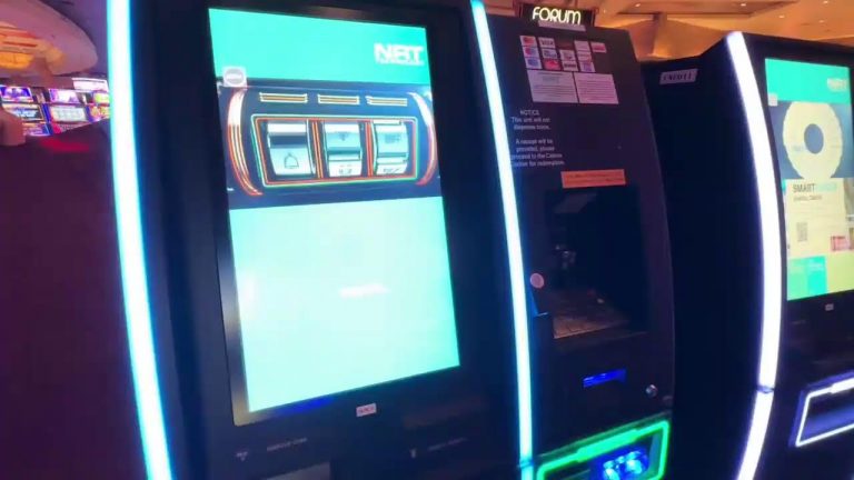 Live at the Las Vegas Strip slots #lasvegas #opentalk #slotmachines #livestream