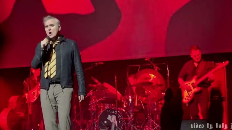 Morrissey-WE HATE IT WHEN OUR FRIENDS BECOME SUCCESSFUL-The Palladium-London-Oct 9, 2022 #Moz#Smiths