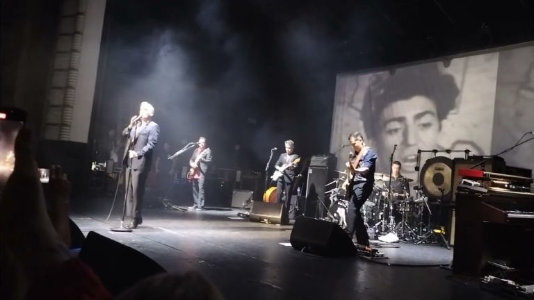 Morrissey at Blackpool opera house 28 9 22. Intro and How soon is now