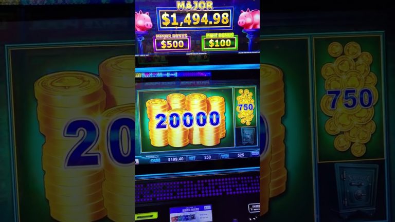 $25 max bet jackpot on Piggy Bankin Slot Machine #shorts