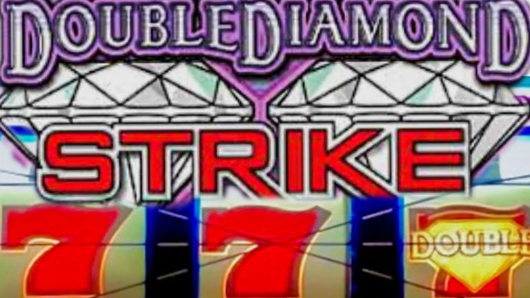 Double Diamond Strike Old School 3 Reel 5 Line Slot