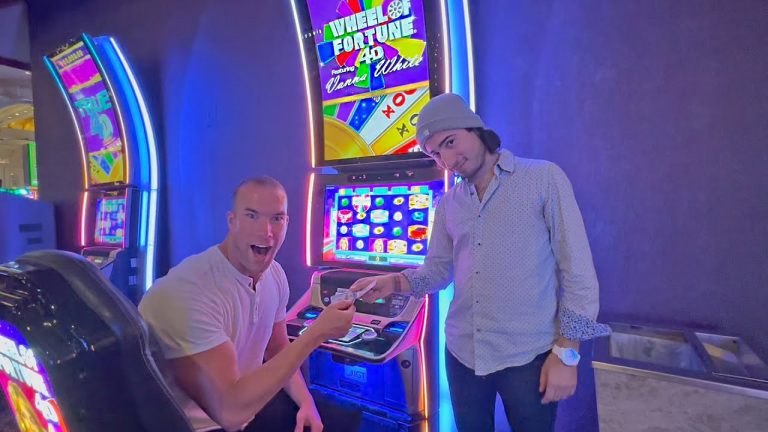 I Gave @JacobslifeinVegas $100 To Gamble On A Las Vegas Slot Machine! (SO MANY BONUSES!!! )