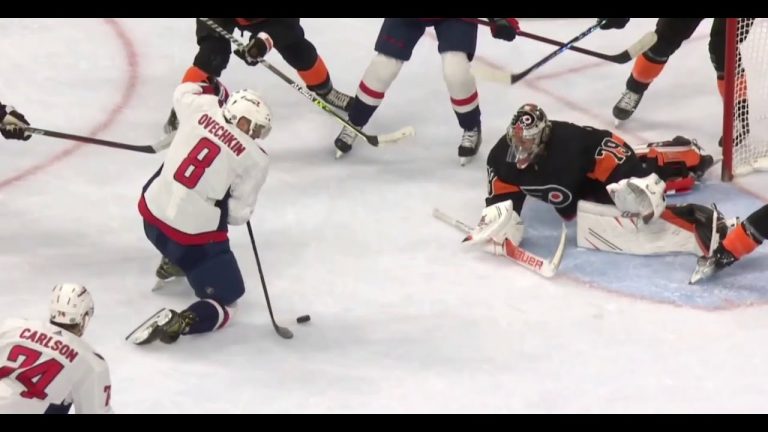 Alex Ovechkin hits the crossbar sitting on his knees vs Flyers (7 dec 2022)