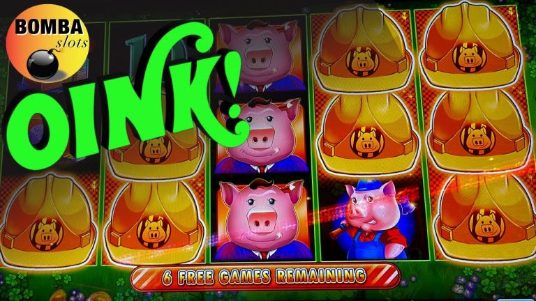 I SMELL BACON! #Casino #LasVegas #SlotMachine