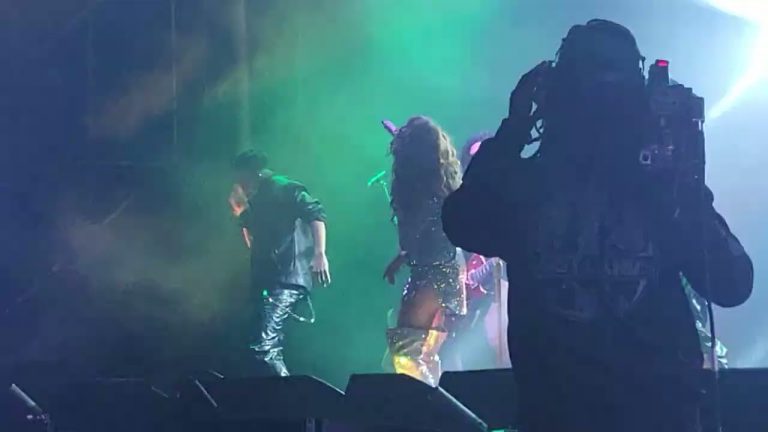 PAULINA RUBIO @ Besame Mucho Festival 12/3/2022