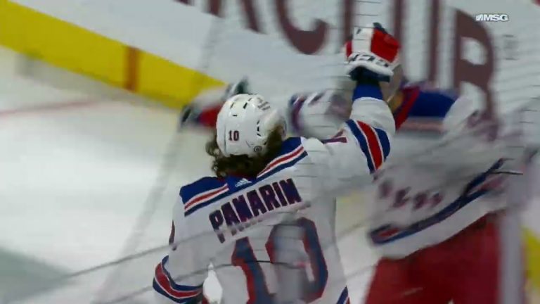 Artemi Panarin’s goal vs Panthers and Bobvrovsky (1 jan 2023)