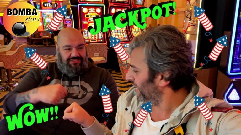 CRAZY JACKPOT with VEGAS LOW ROLLER! #casino #lasvegas #slotmachine