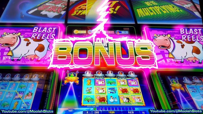 LIVE BONUSES on INVADERS!!! – Invaders Attack From the Planet Moolah – CASINO SLOTS