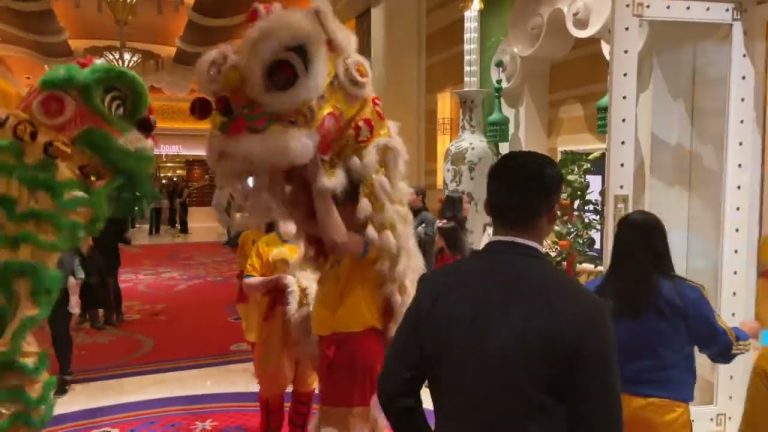 Lion Dance at Wynn Las Vegas 7/9