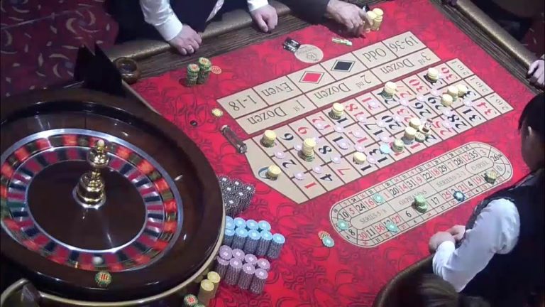 CASINO IN TABLE FULL BIG BETS IN ROULETTE 26/02/2023