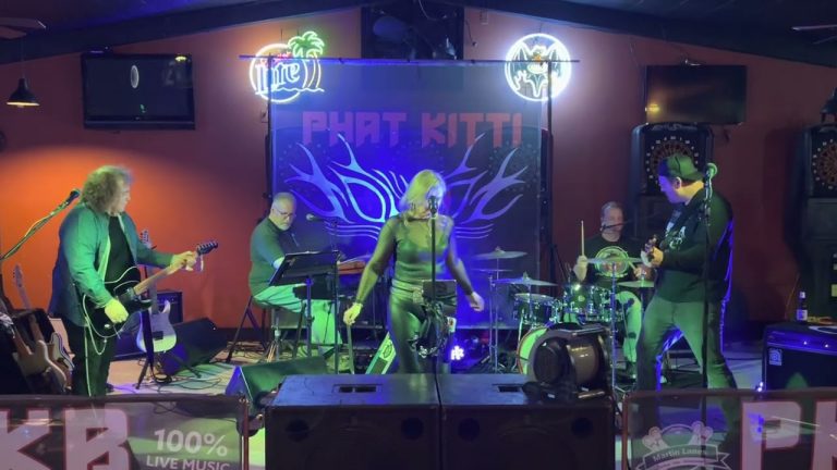 Phat Kitti covering Sammy Hagars Ill Fall In Love Again 2-11-23