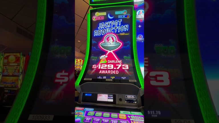 Planet Moolah Progressive Jackpot win #casino #gambling #casinolife #slotmachine #jackpot #gambler