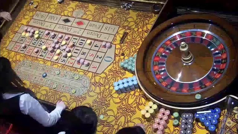 ROULETTE IN TABLE FULL BIG WIN CASINO OF 04/02/2023