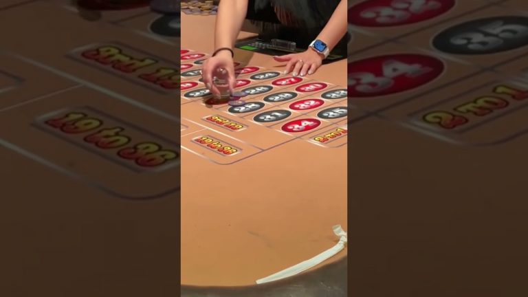 This Roulette Dealer Is Gorgeous at Golden Gate Casino Hotel Las Vegas